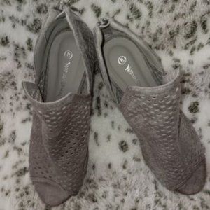 Women’s Nature Breeze Booties, Gray Mesh Faux Suede, Size 8